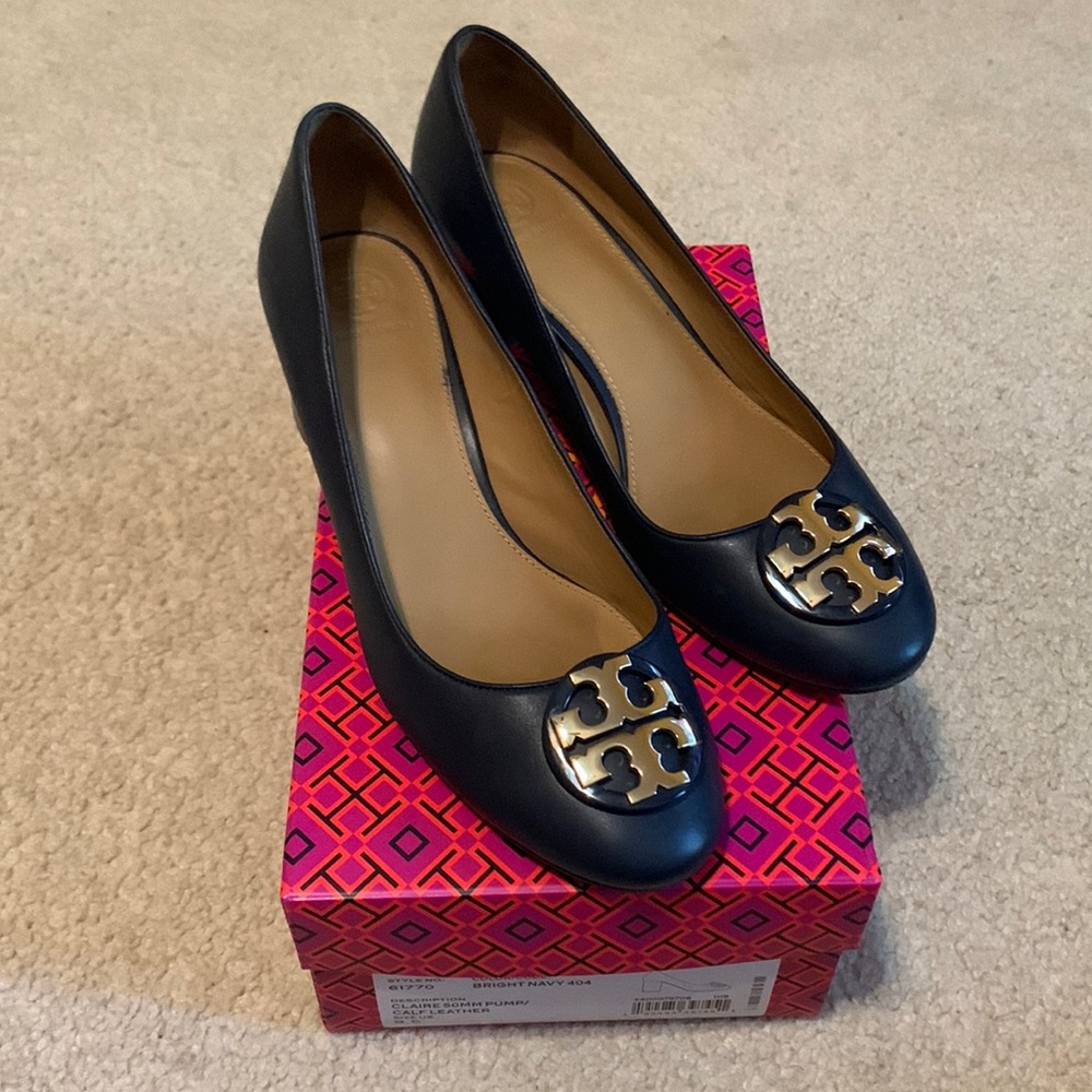 Tory Burch Bright Navy Claire 50MM PUMP